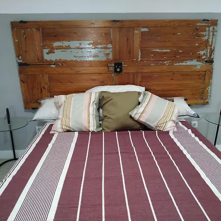 Apartment Centrico Familiar Con Patio Alicante
